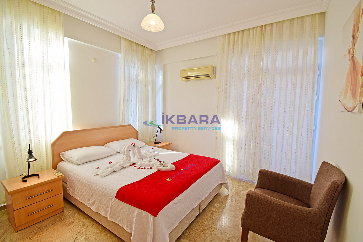 780_Violet-Apart-1-(17).jpg